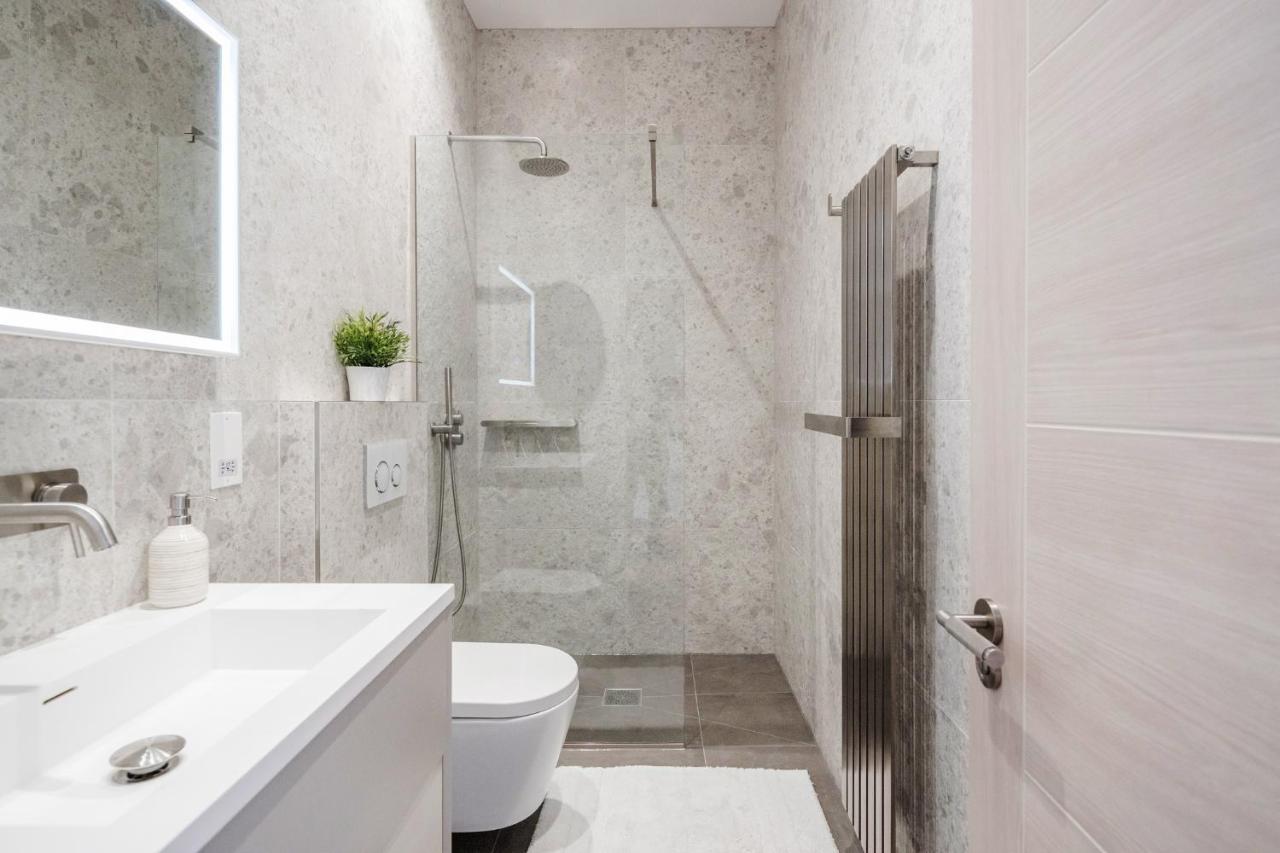 Beautiful 2 Bedrooms Split Level Fulham Apartment London Eksteriør billede